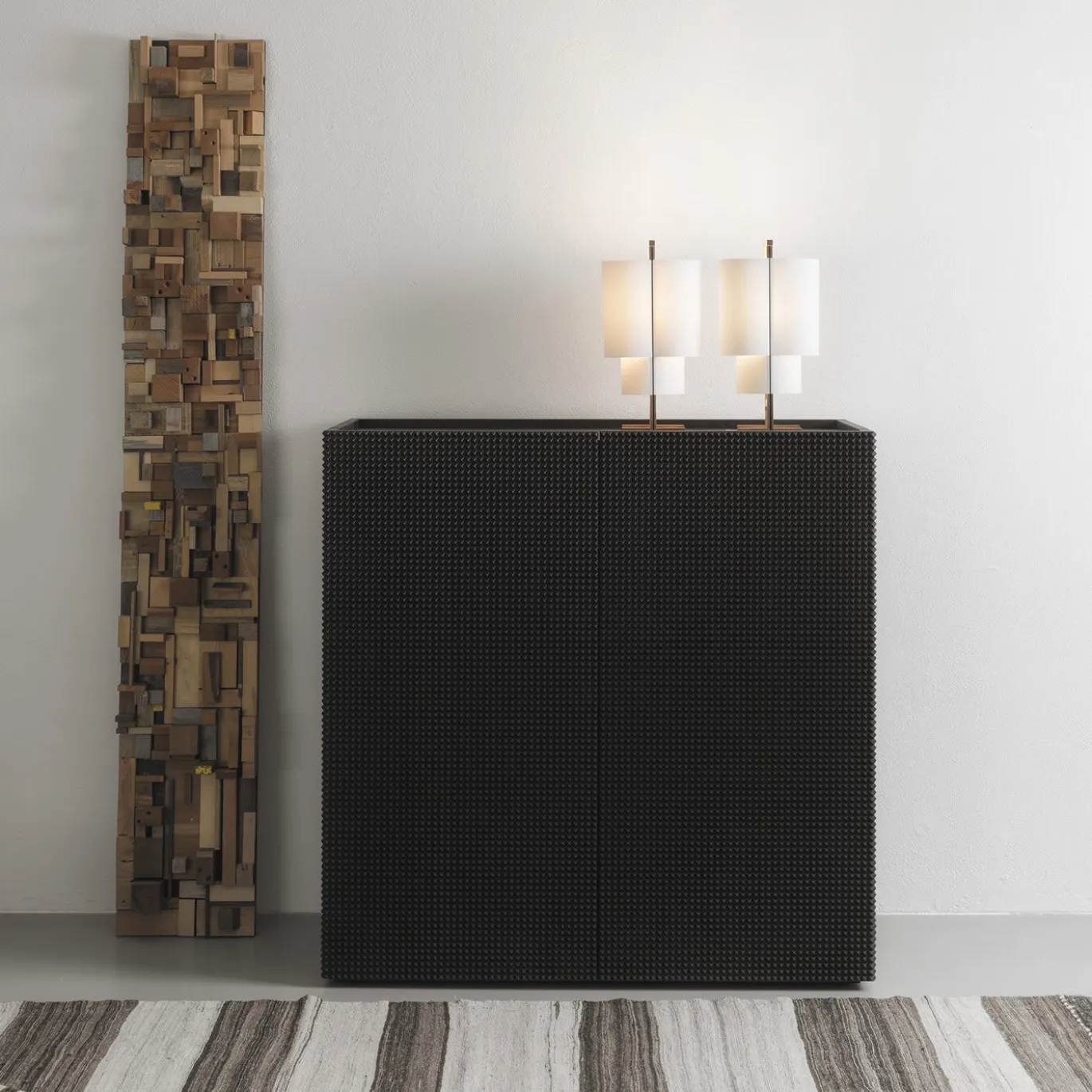 Alfama 1 Credenza nera