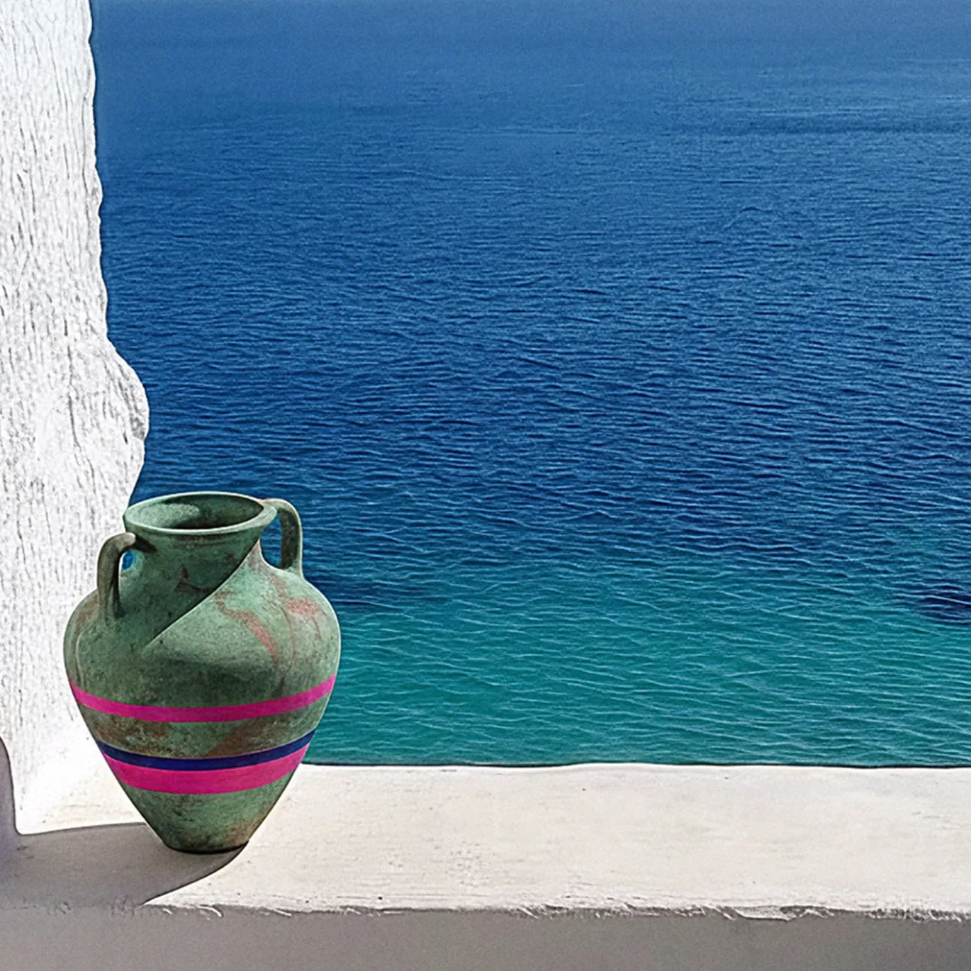 Anfora Nettuno Pink con finitura bronzo invecchiato