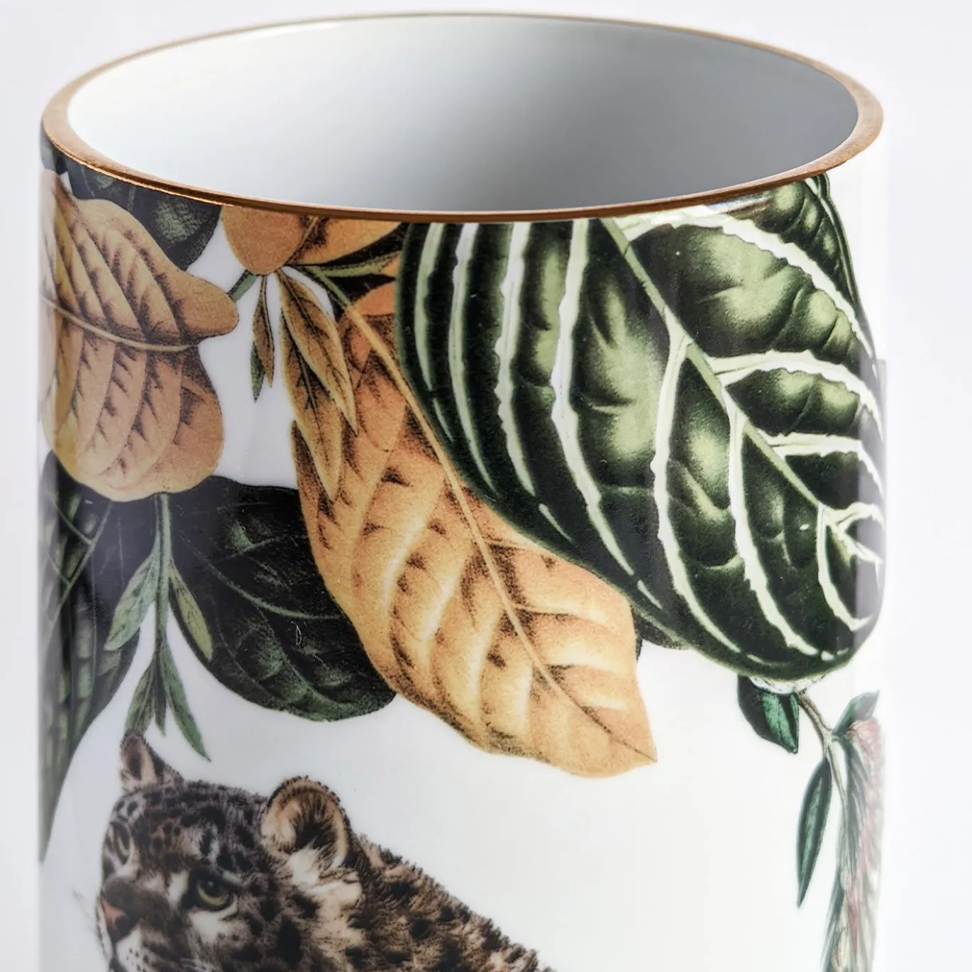 Animalia Vaso cilindrico in porcellana con ghepardo