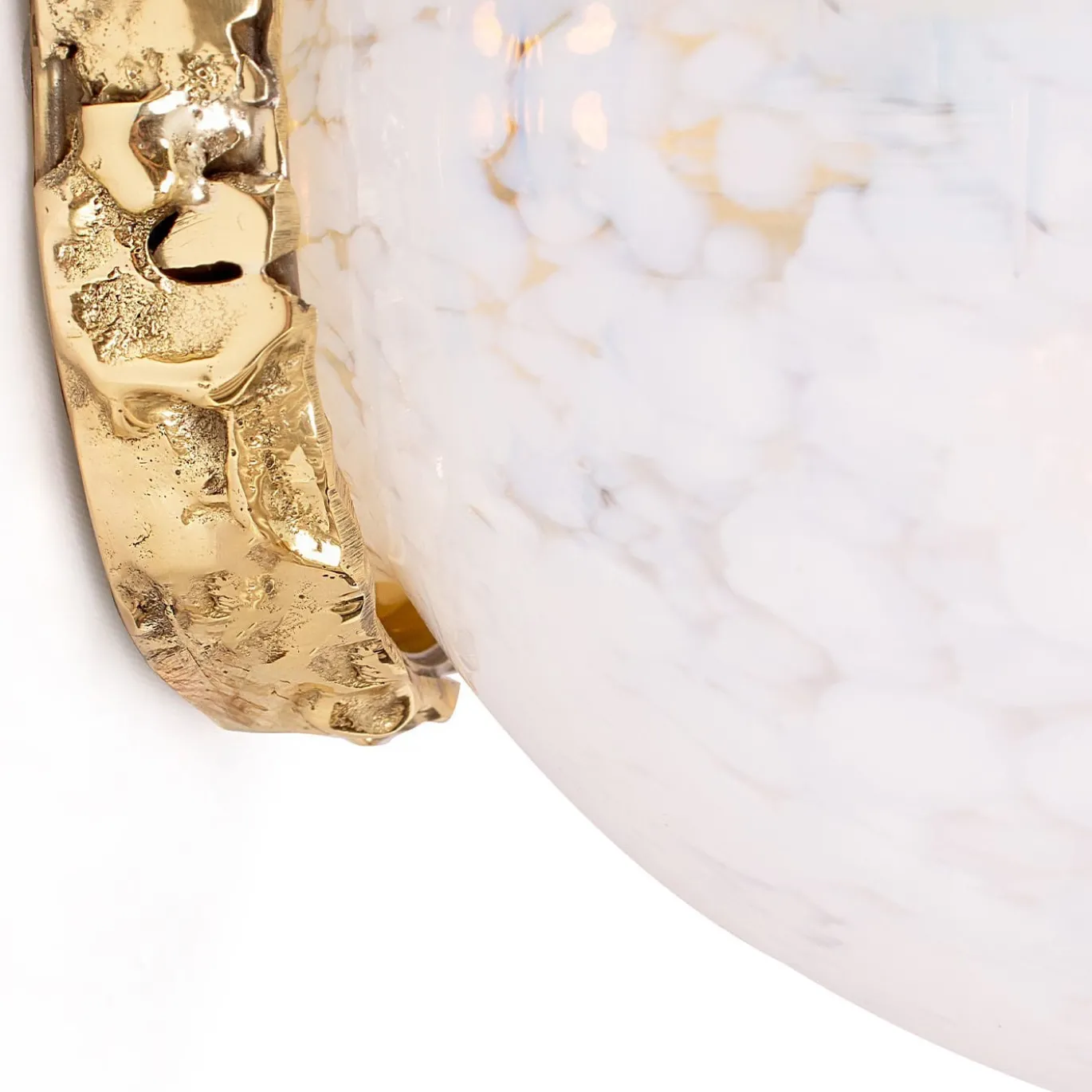 Applique Crown in Vetro di Murano Bianco Opalino
