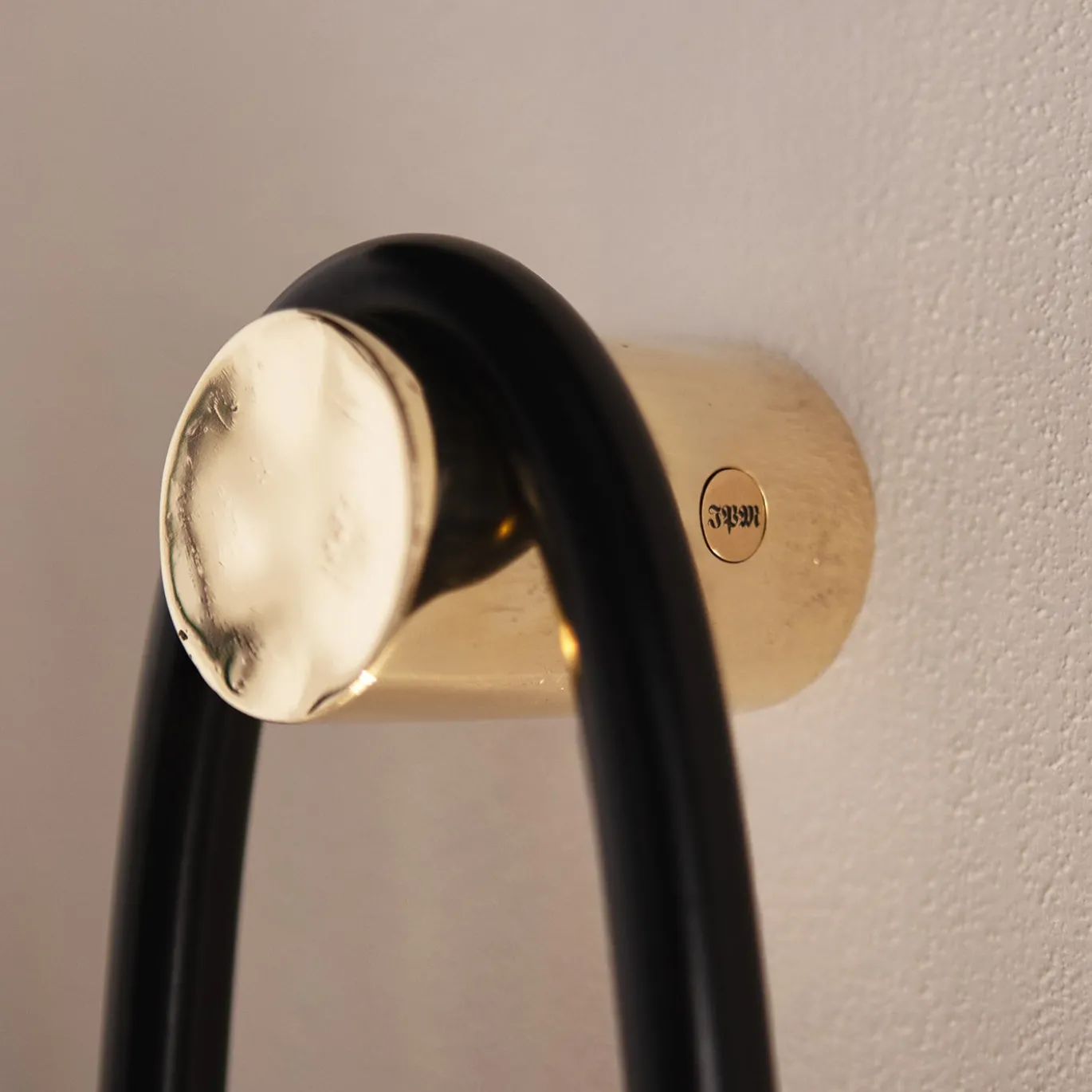 Applique da Parete Il Pezzo 12 in Ottone Nero e Oro