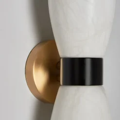 Applique Demetra in oro francese satinato, nero opaco e alabastro