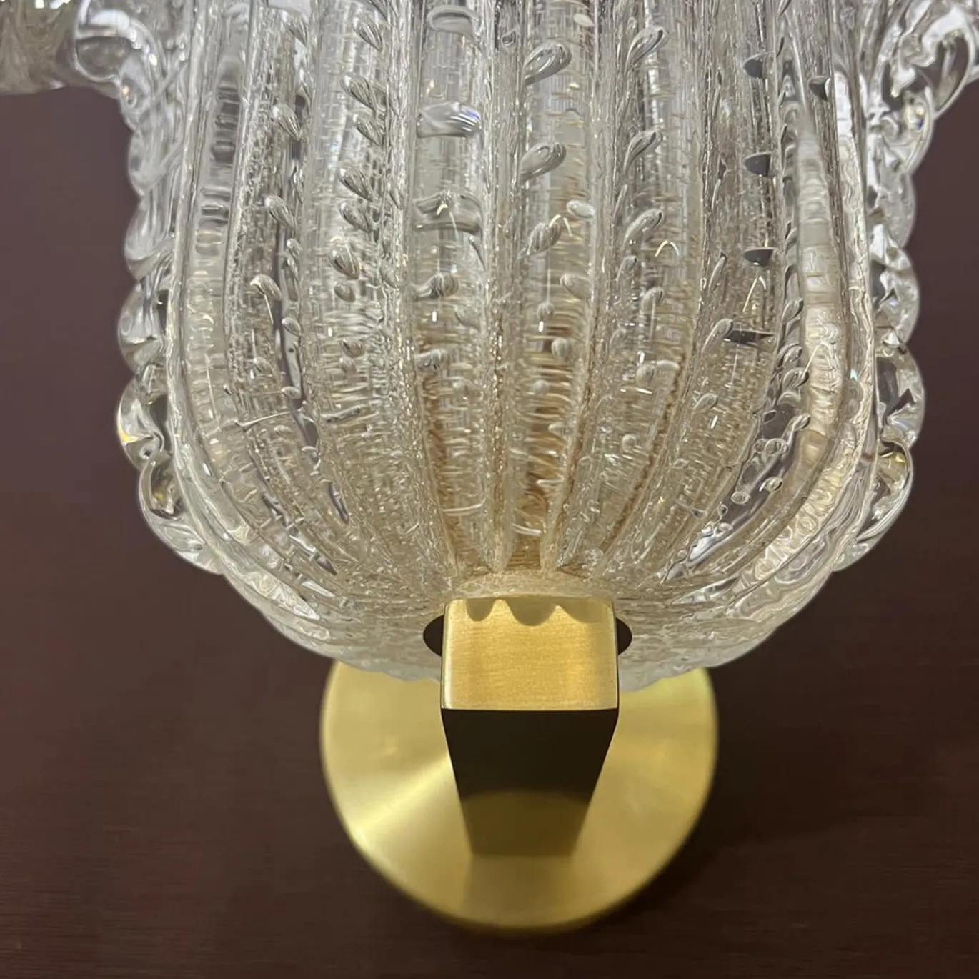 Applique Vaso in vetro di Murano e ottone spazzolato
