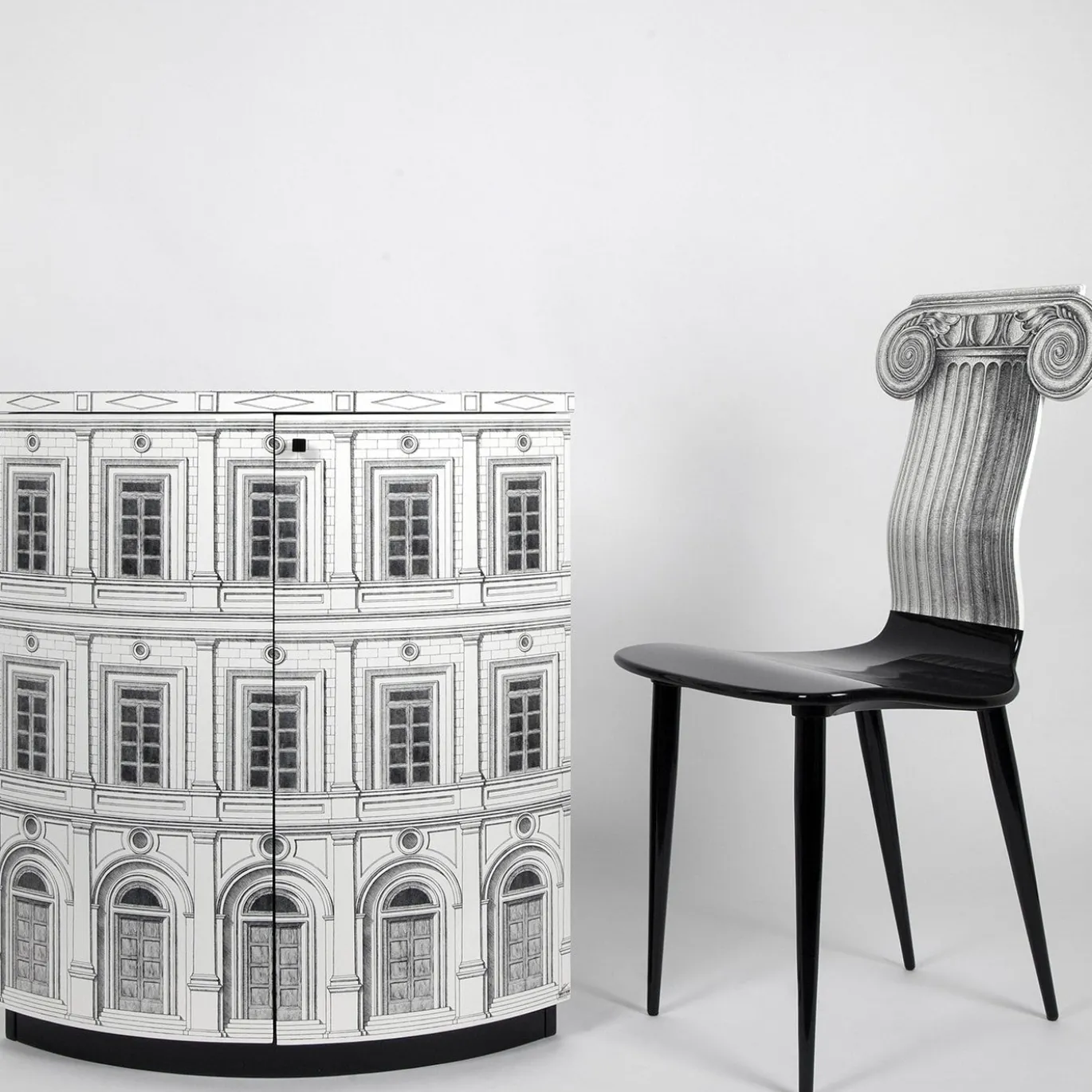 Architettura Armadio ad angolo bianco e nero
