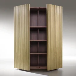 Armadietto Canneto in ottone spazzolato di Adriano Design