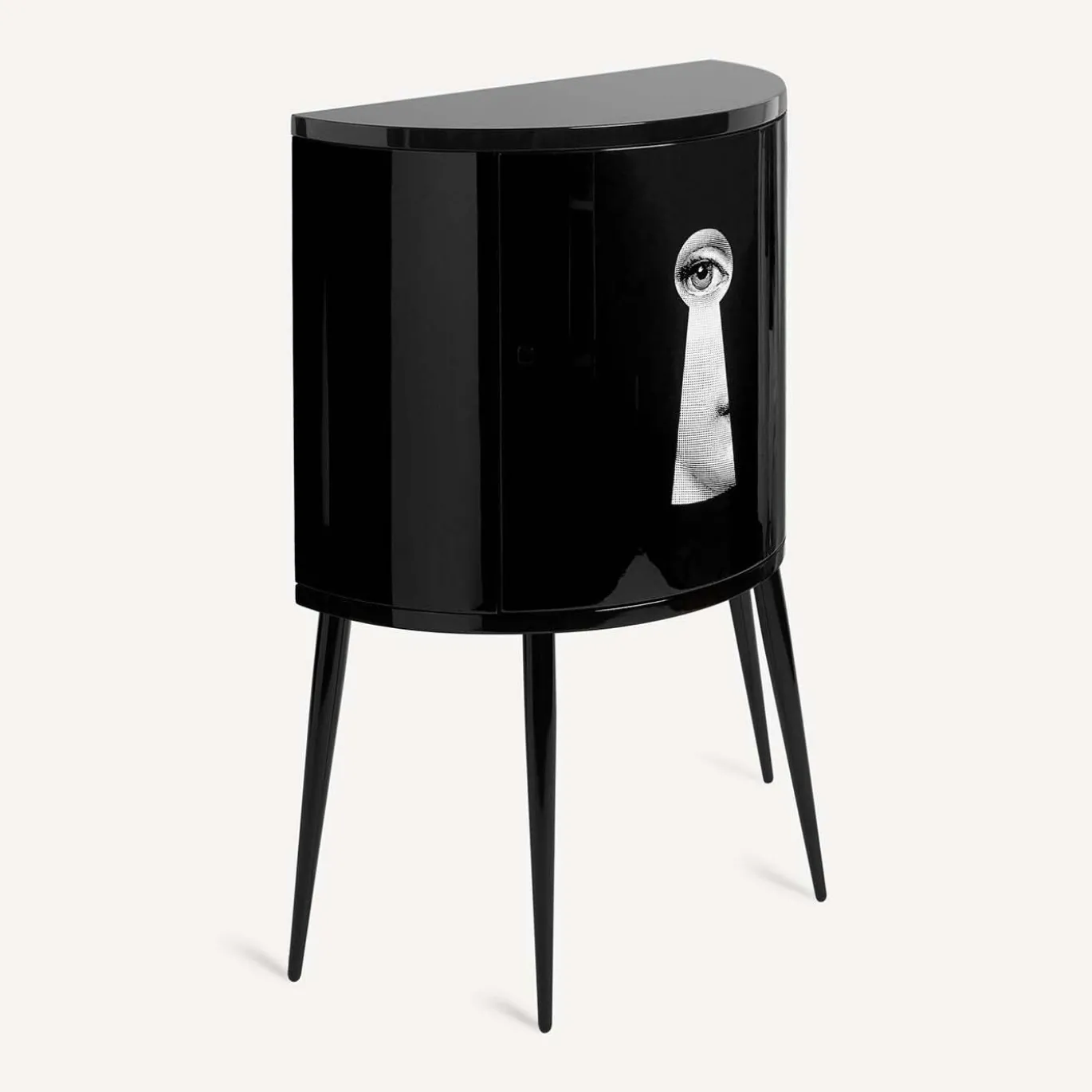 Armadietto curvo nero Serratura