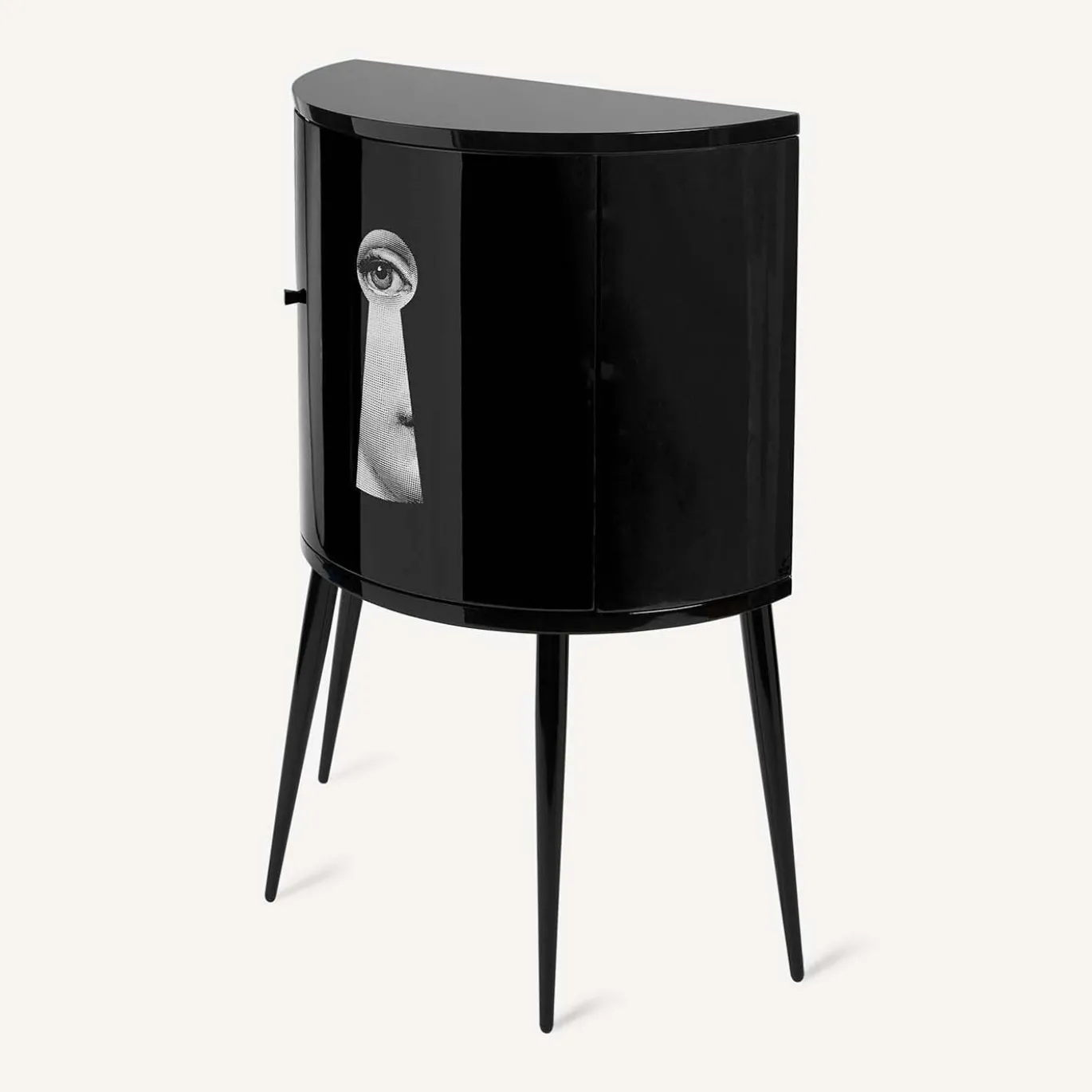 Armadietto curvo nero Serratura