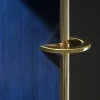 Armadio a orologeria blu di Lanzavecchia+Wai