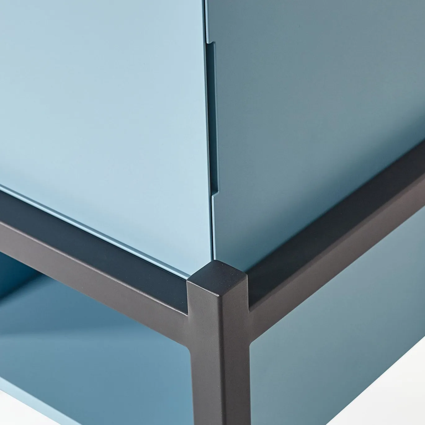 Armadio Palafitta Azure di Studio14