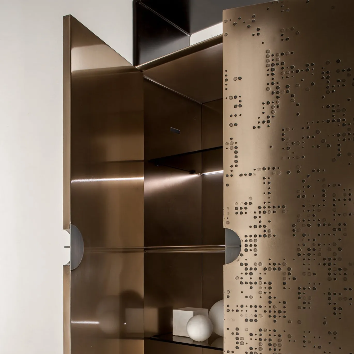 Armadio Talento Unlimited di Edoardo Colzani Design