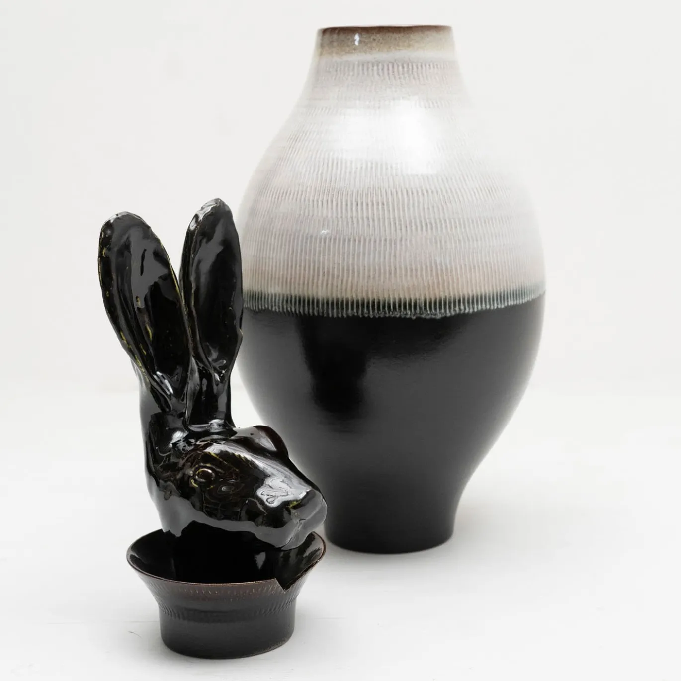 Canopo Lepre Vaso XL bianco e nero