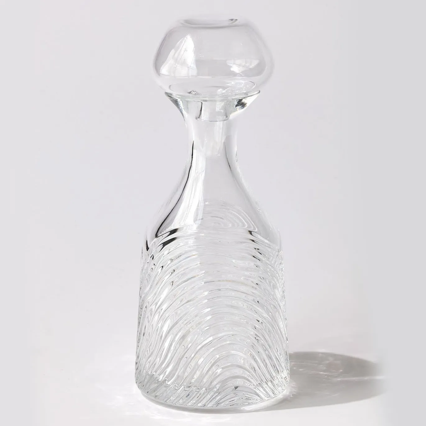 Caraffa in cristallo trasparente incisa a mano Grecale