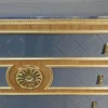Cassettiera in foglia d'oro