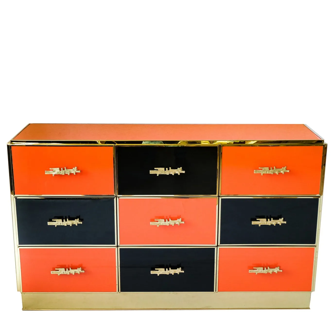 Cassettiera nera e arancione