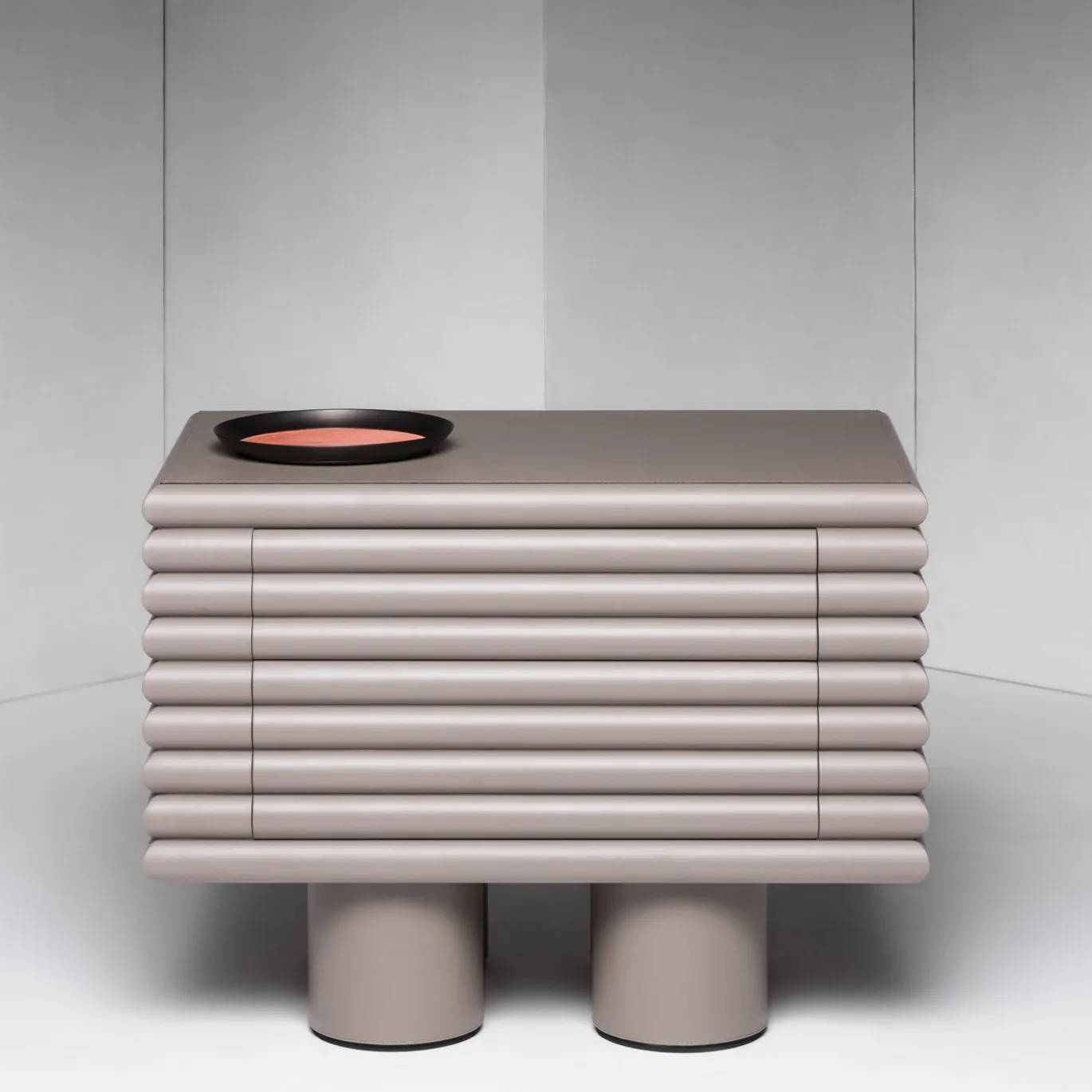 Cassettiera piccola Scala Beige