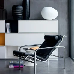 Chaise Longue Genni Nera e Cromo con Pouf di Gabriele Mucchi