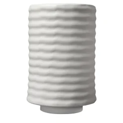 Collezione Wiggle - Vaso in ceramica bianco ondulato di Max Lamb