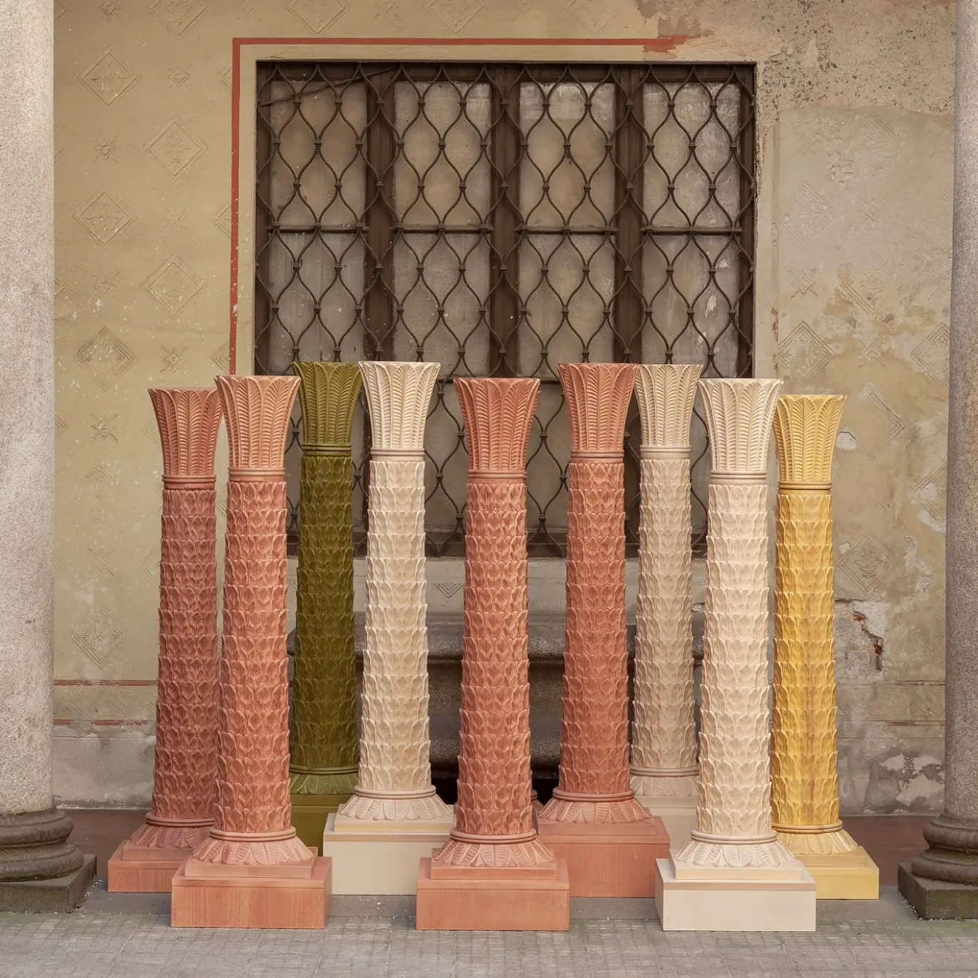 Colonna decorativa Anne Green