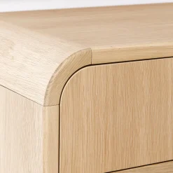 Comodino Nathan in rovere della Collezione Riviera
