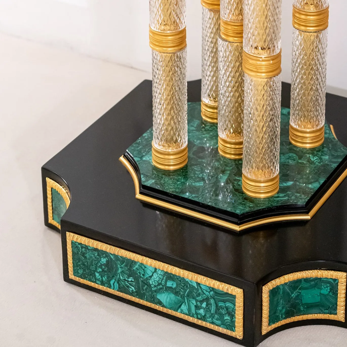 Console in cristallo e bronzo