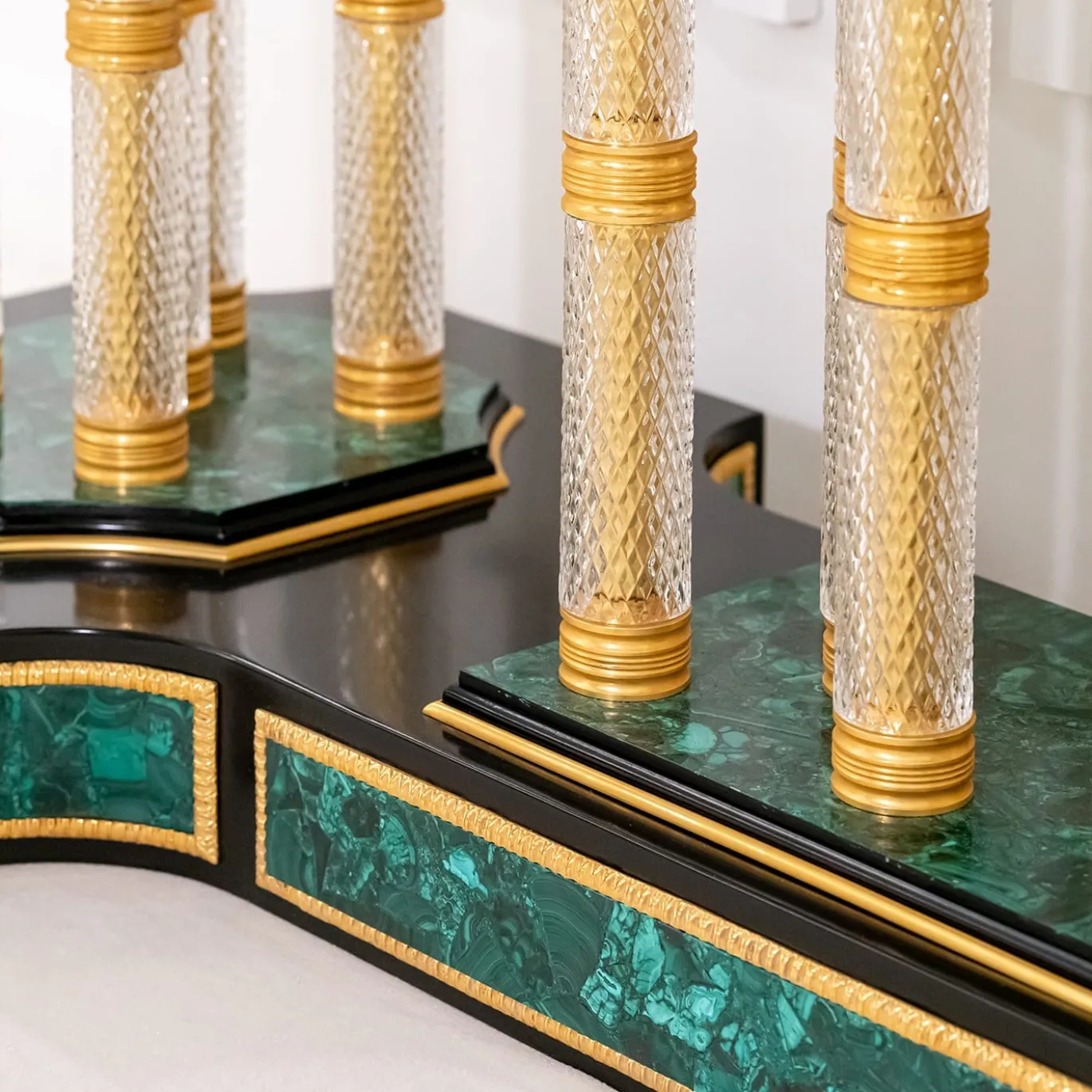 Console in cristallo e bronzo
