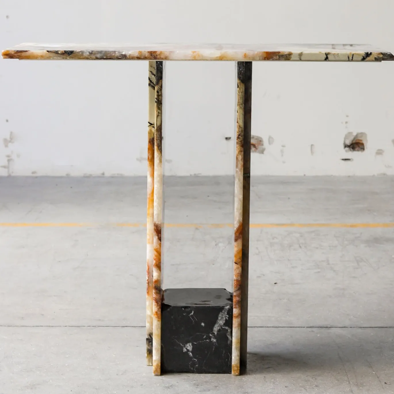 Console in marmo Patagonia