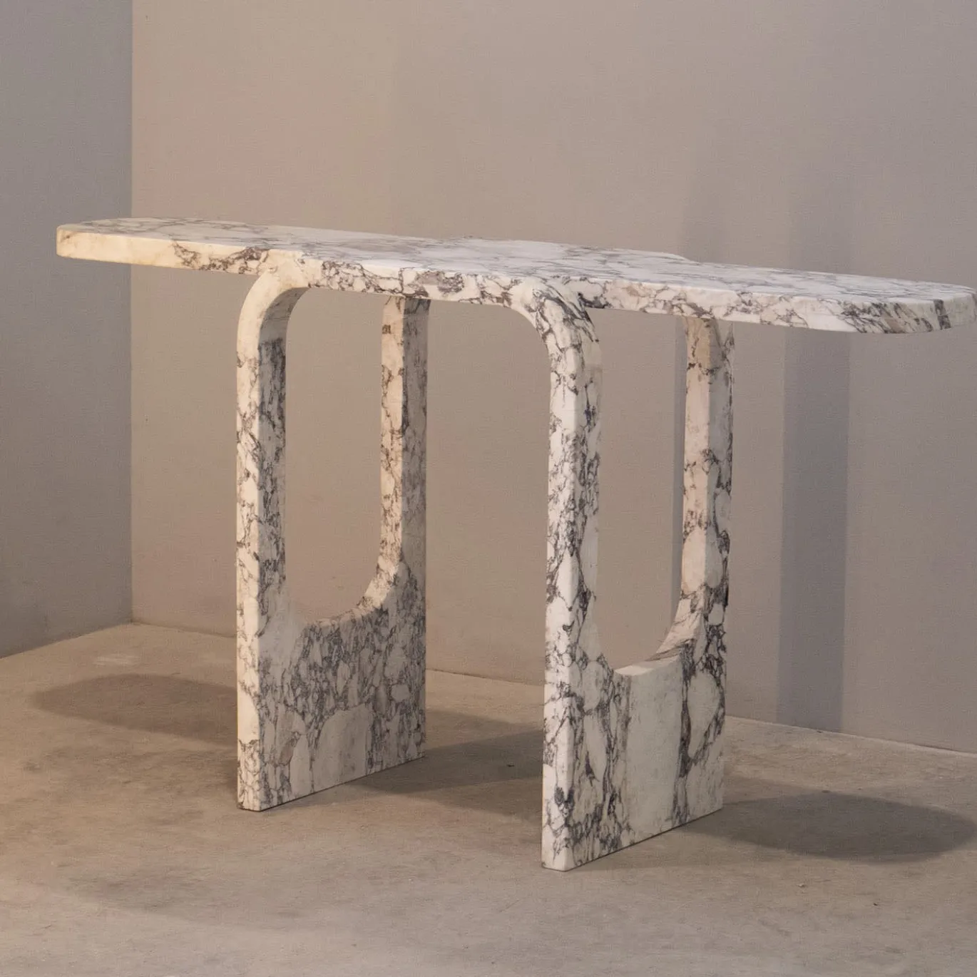 Console tagliata e piegata
