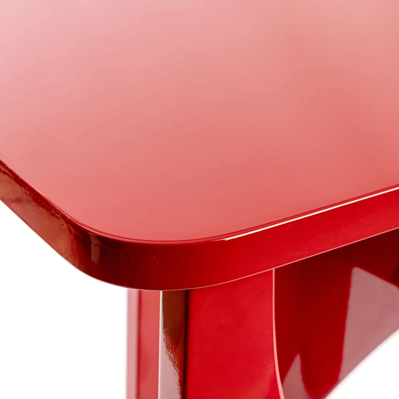 Consolle in MDF Laccato Rosso in Omaggio a Paolo Scheggi