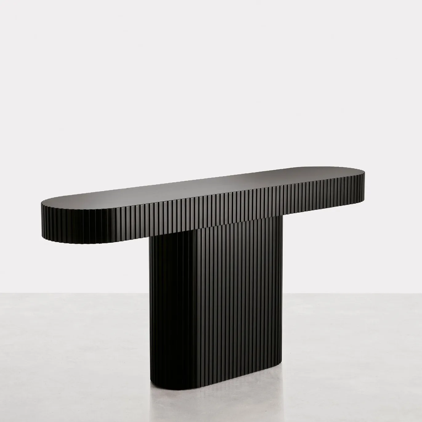 Consolle nera Diapason di Dainelli Studio