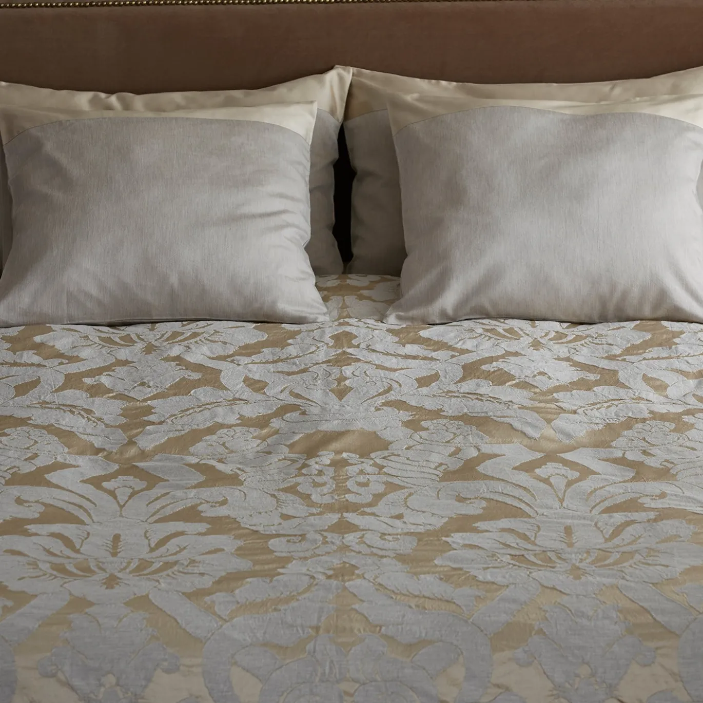 Coperta in seta cotone Damascato Tivoli