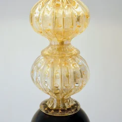Coppia di lampade da tavolo in vetro di Murano nere e dorate