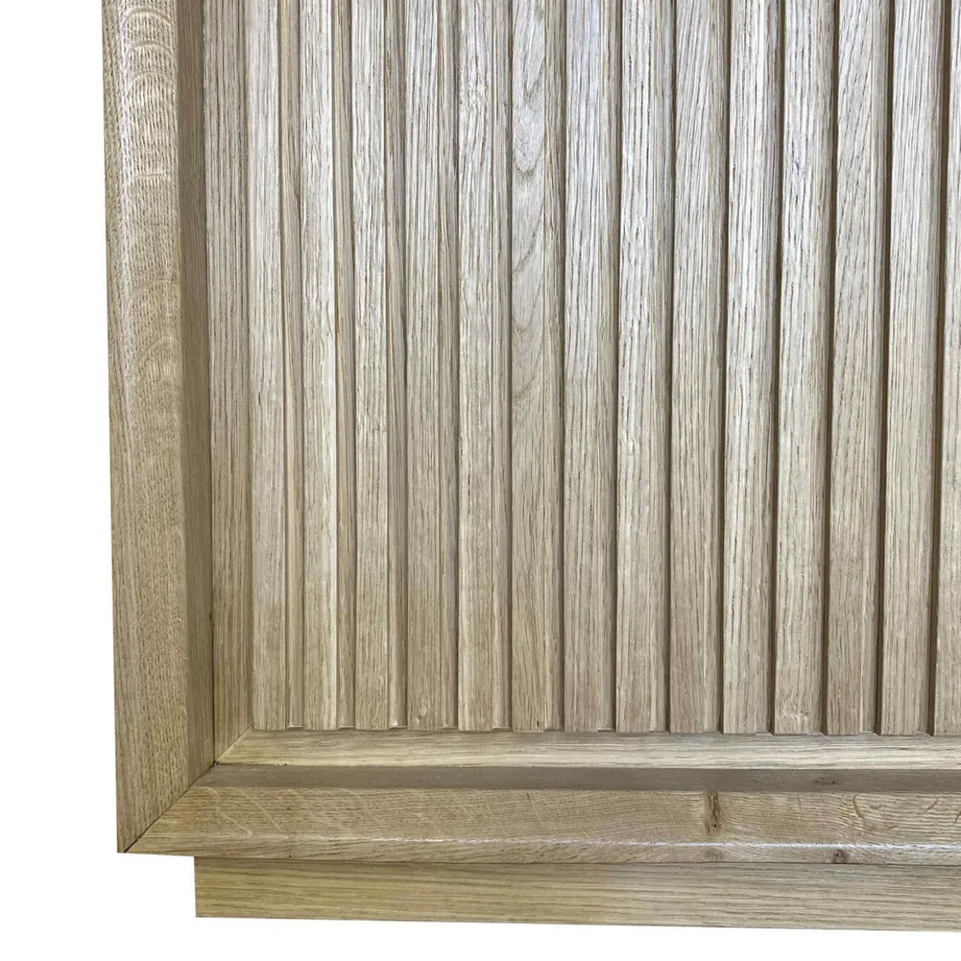 Credenza a 3 ante Fuga Tre Cassetti di Mascia Meccani