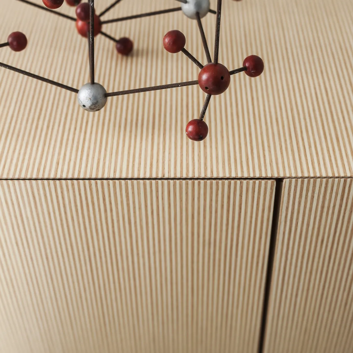 Credenza a righe