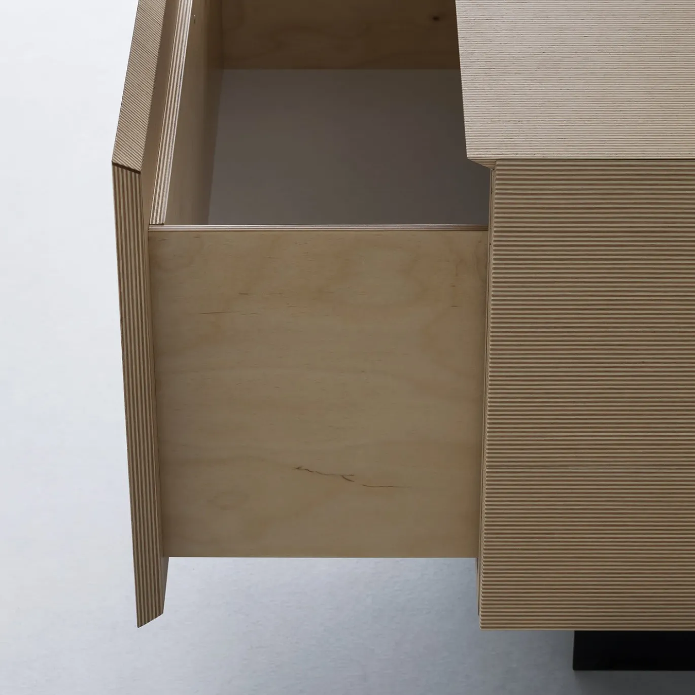 Credenza a righe