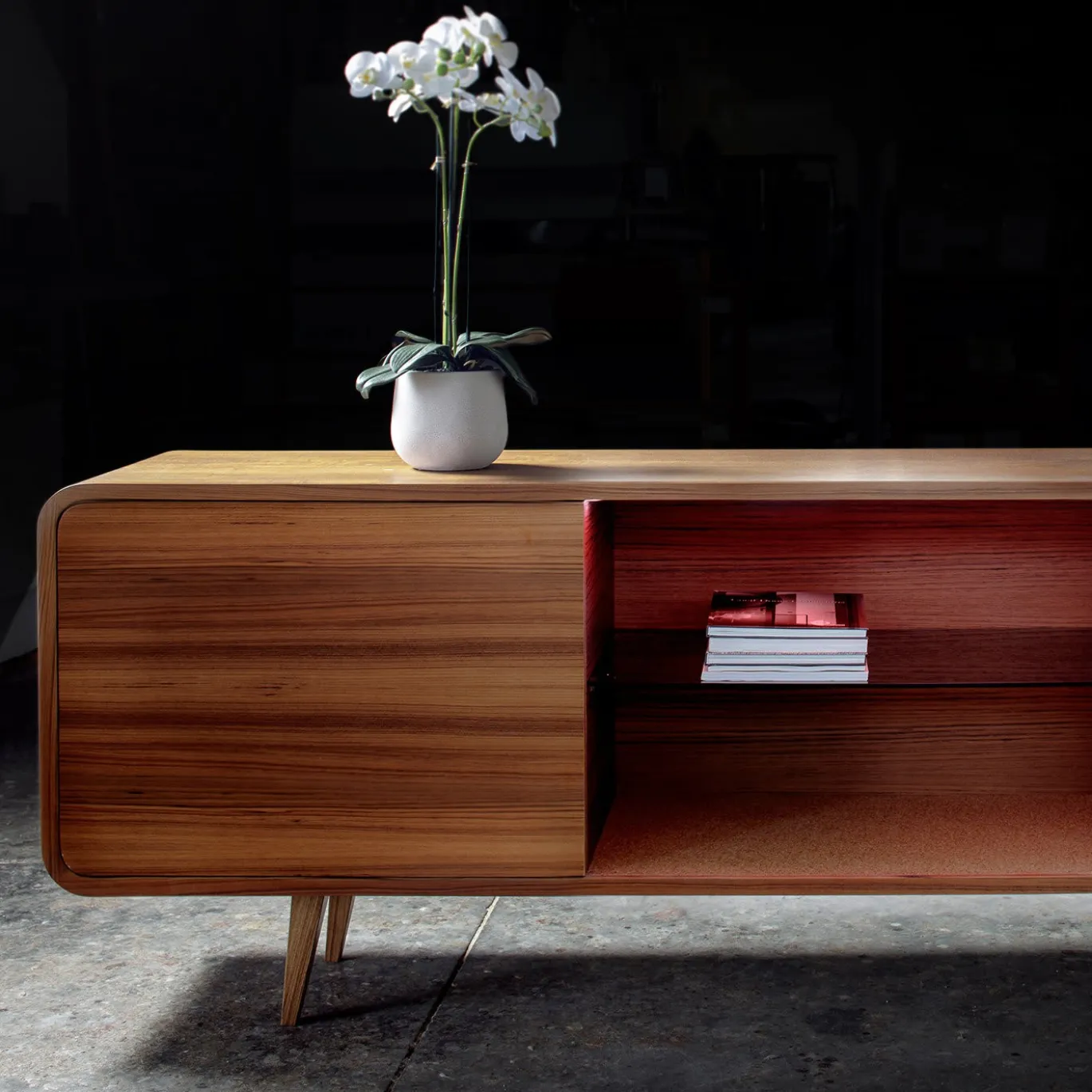 Credenza Càscia di Matteo Congiu