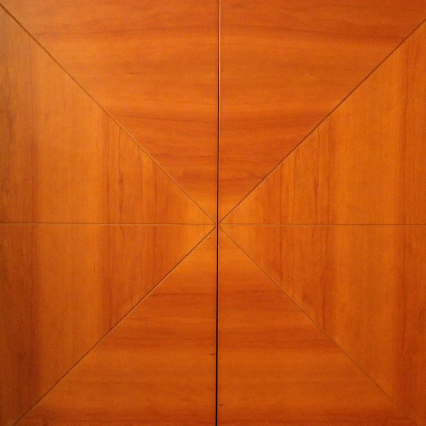 Credenza Geometrico di Pietro Meccani