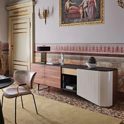 Credenza India
