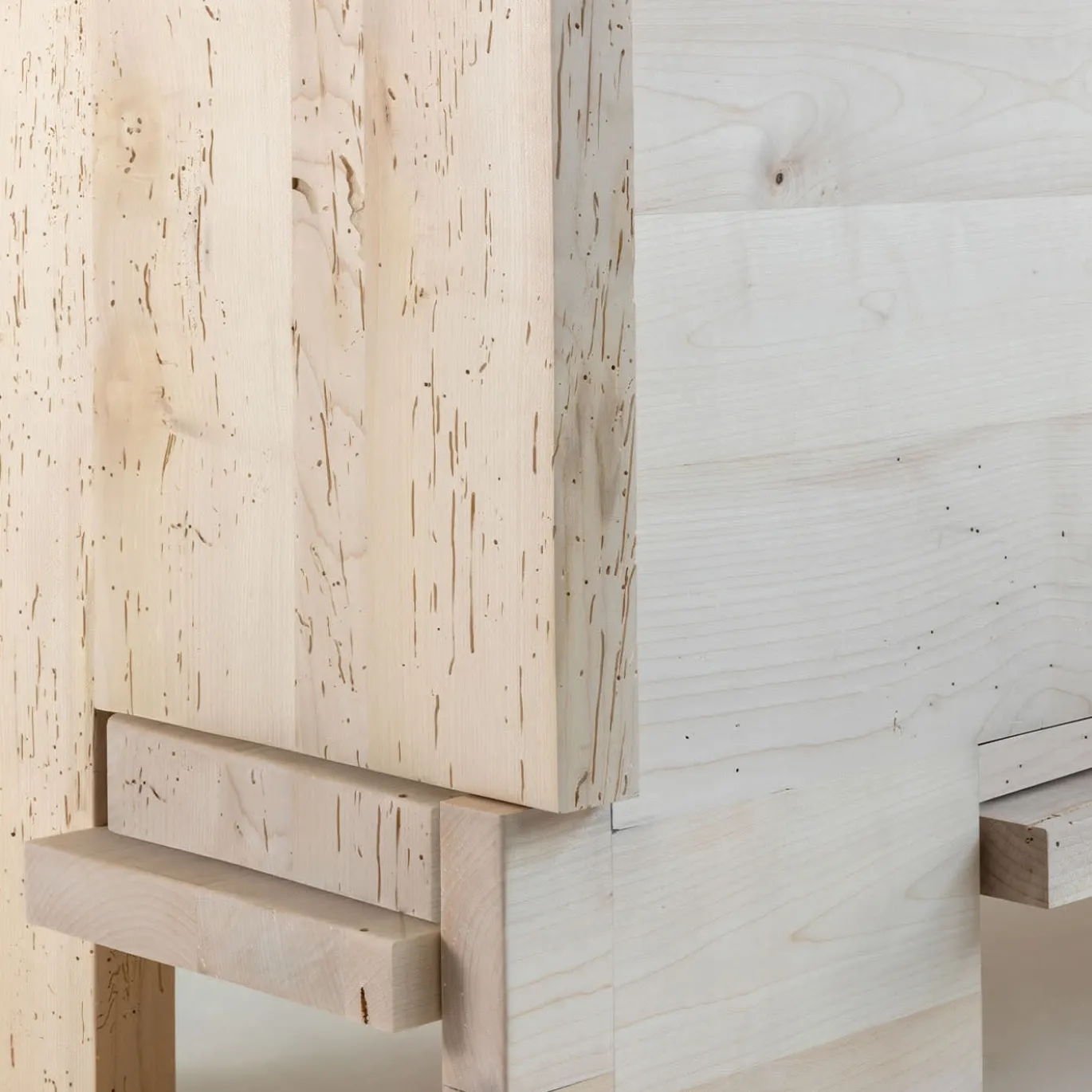 Credenza in legno Altamira di Simone Fanciullacci