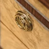 Credenza in noce e radica con piano in marmo Onice Miele