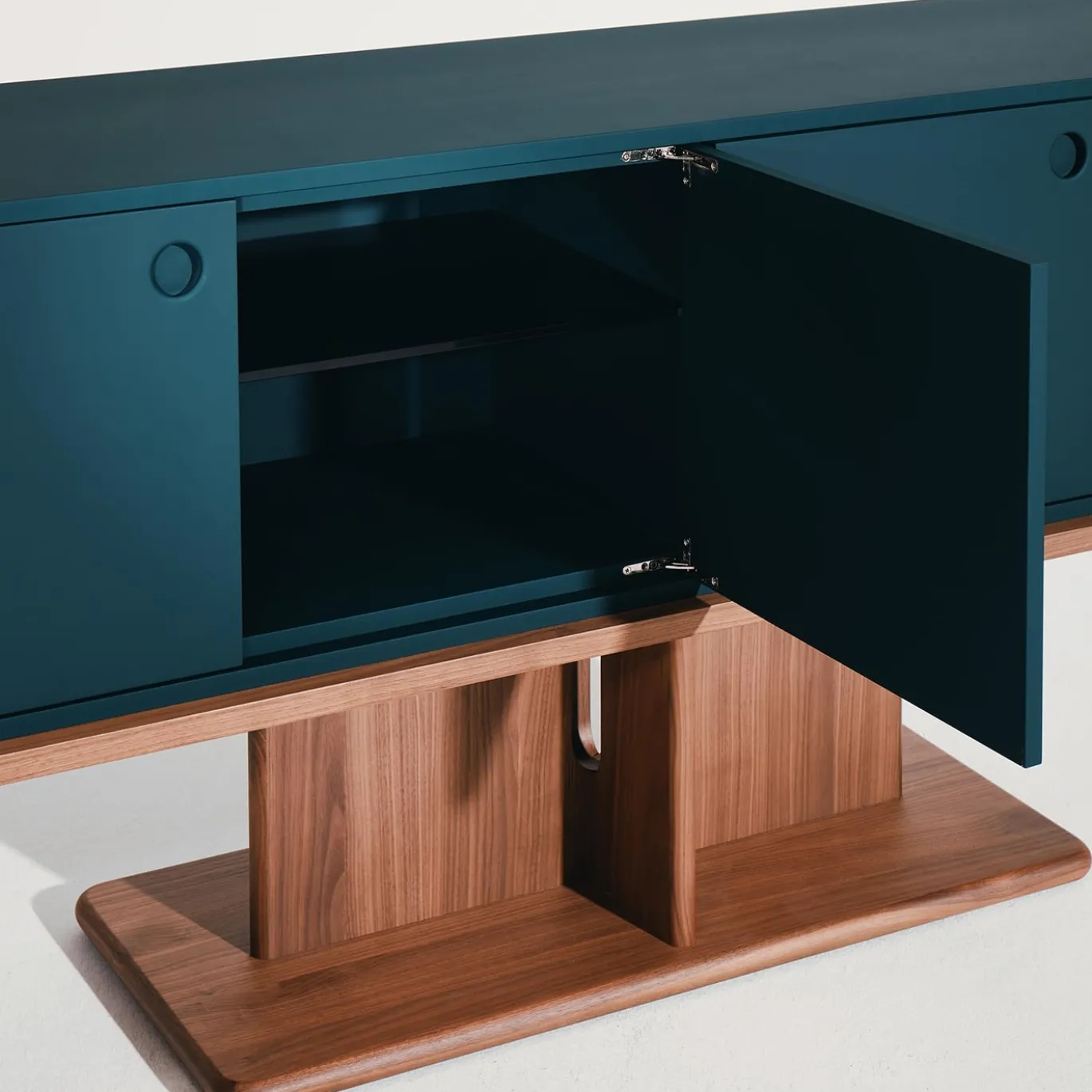 Credenza Intersection di Neri&Hu