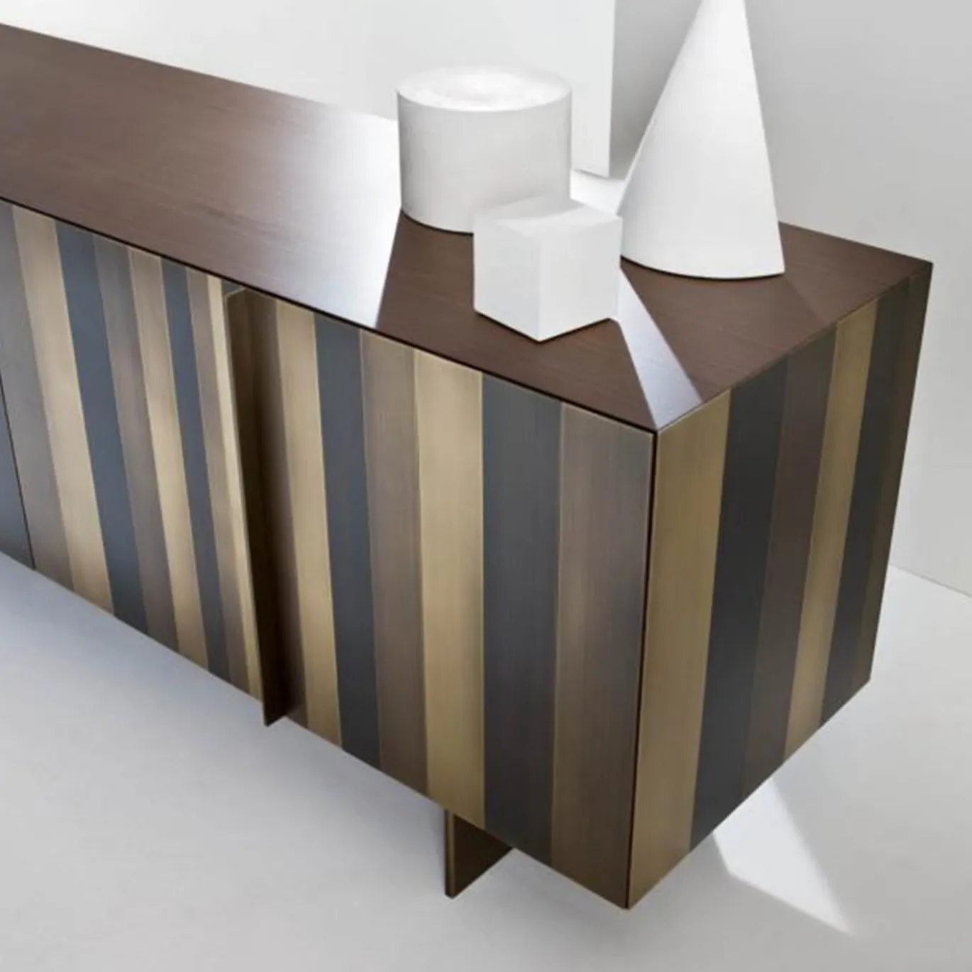 Credenza ST 12 Stars di Bartoli Design