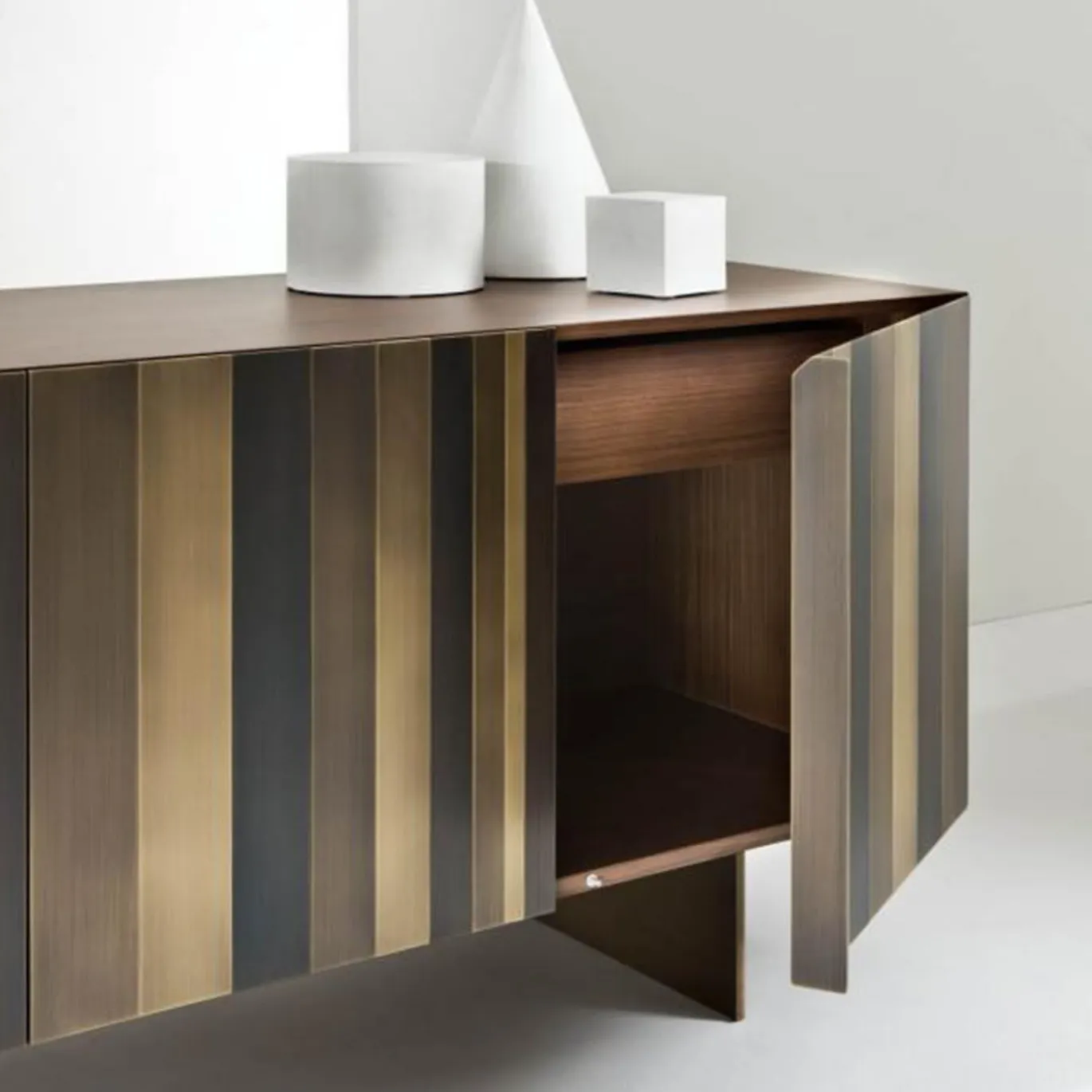 Credenza ST 12 Stars di Bartoli Design