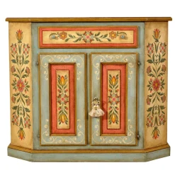 Credenza tirolese del '700 dipinta a mano Tirolesi
