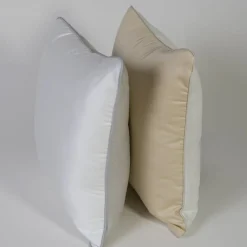 Cuscino bicolore Anthe Piping bianco e grigio