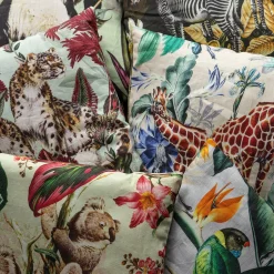 Cuscino in lino Animalia con ghepardi e vegetazione rossa