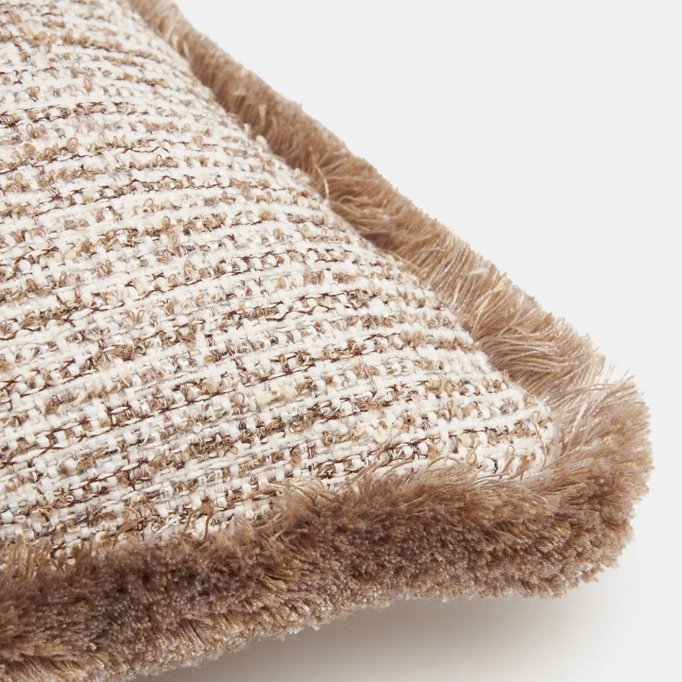 Cuscino Rettangolare Bouclé con Frange Beige