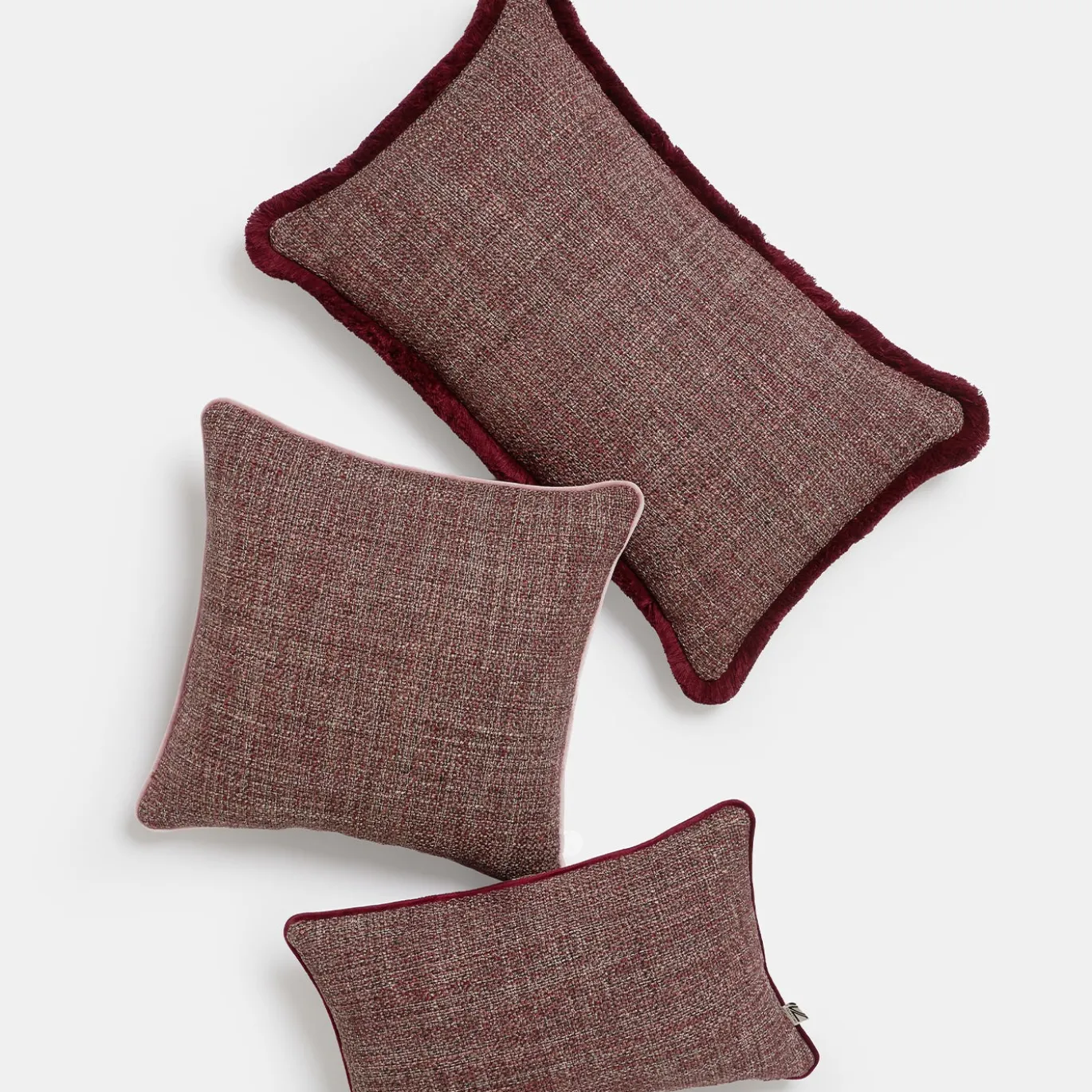 Cuscino rettangolare con frange Bordeaux
