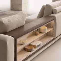 Divano Azaru Bianco con Inserti in Rovere e Travertino