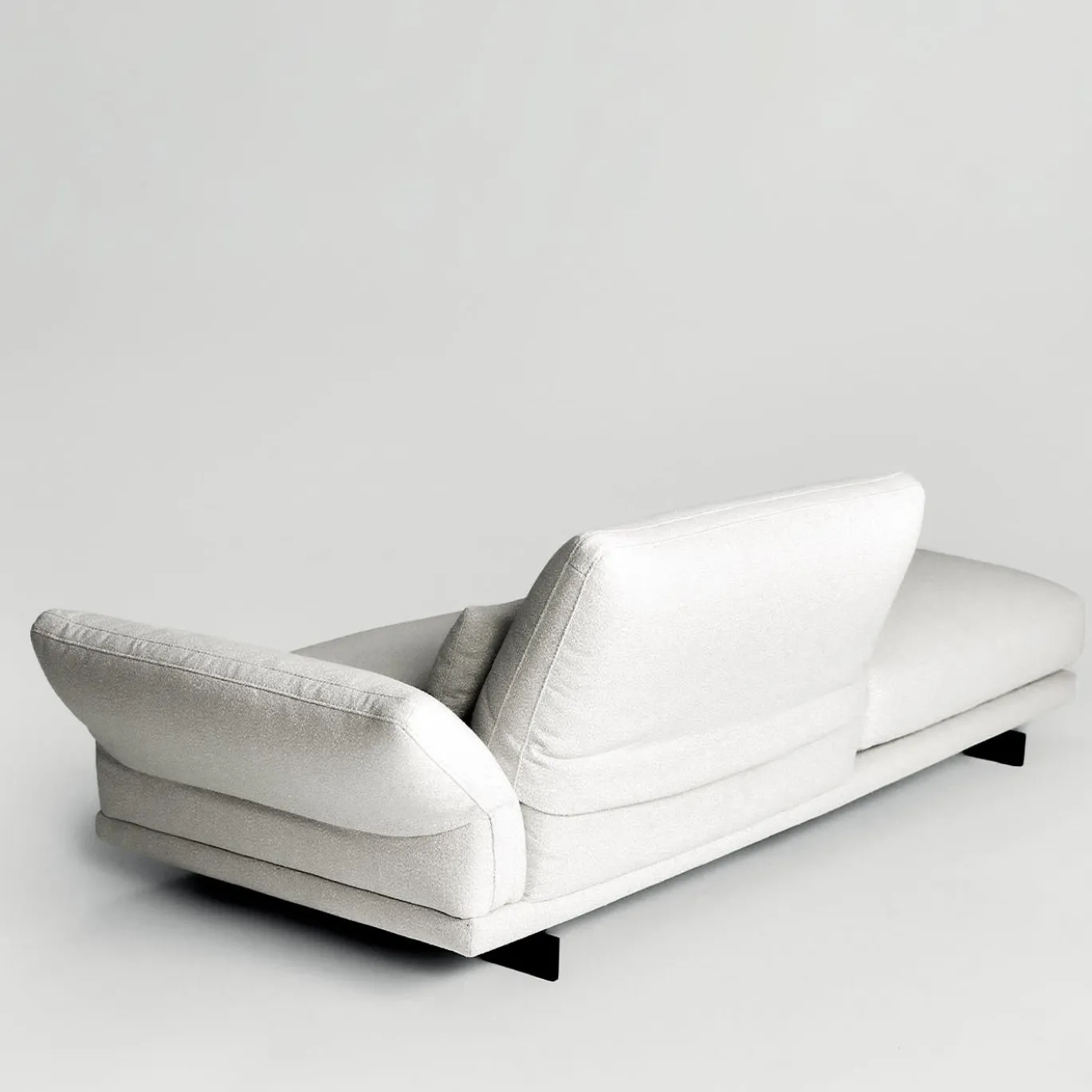 Divano Beverly Terminal White di Ludovica + Roberto Palomba