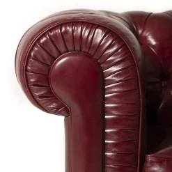 Divano Chesterfield pelle bordeaux